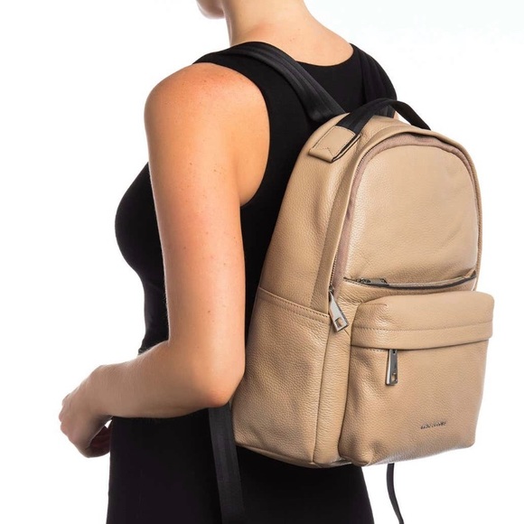 SOLD Authentic Marc Jacobs BUNDLE Backpack Wallet - Picture 2 of 8